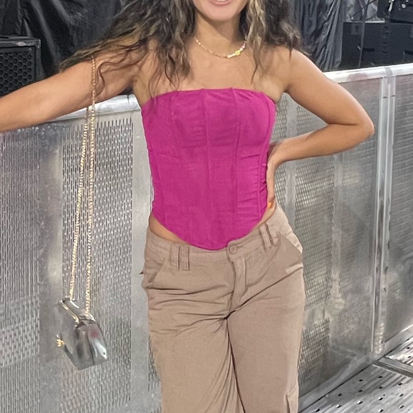 Pink corset top - Picture 8 of 9